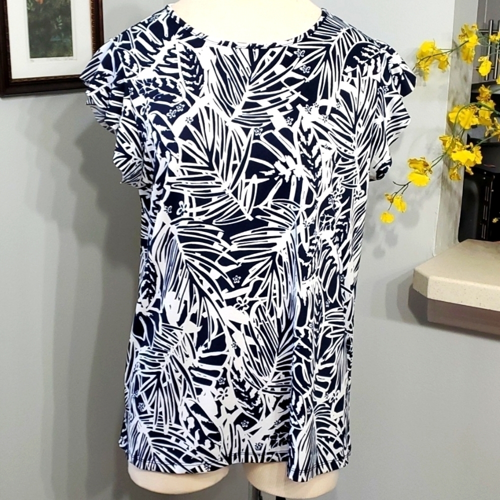 COCONUT ROW, PALM BEACK NAVY BLUE TOP. Size large summer top.